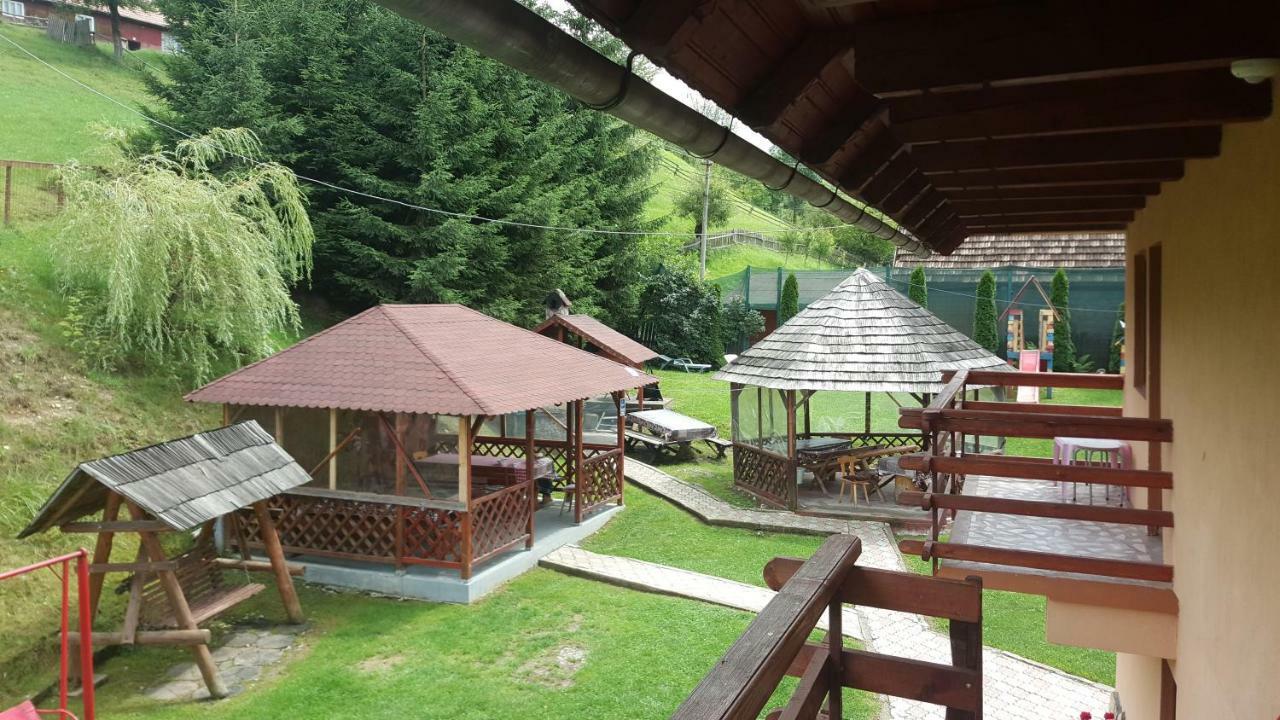 Pensiunea Dealul Frumos Bran  Exterior foto